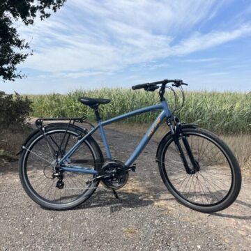 Forme Middleton Gents Hybrid Bike – 700c, Large Frame - GRADE A for sale in Yorkshire and The Humber by Club Bikes on SHIFTA marketplace. Top quality second-hand bikes online.