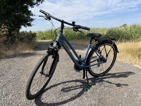 Forme Middleton Womens Hybrid Bike – 700c, Medium Frame - GRADE A for sale in Yorkshire and The Humber by Club Bikes on SHIFTA marketplace. Top quality second-hand bikes online.