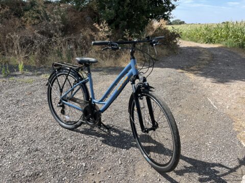 Forme Middleton Womens Hybrid Bike – 700c, Medium Frame - GRADE A for sale in Yorkshire and The Humber by Club Bikes on SHIFTA marketplace. Top quality second-hand bikes online.