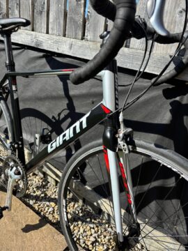 Giant Define Road Bike for sale in Spennithorne by Nigel Sutherland on SHIFTA marketplace. Top quality second-hand bikes online.