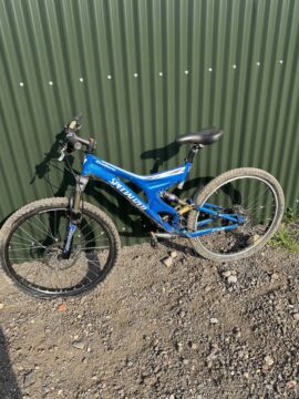 **Specialized FSR Enduro MTB – Full Suspension – Project Bike / Spares or Repair** for sale in York, North Yorkshire by Recycle York on SHIFTA marketplace. Top quality second-hand bikes online.