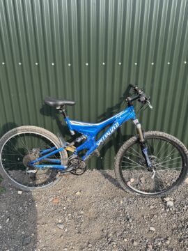 **Specialized FSR Enduro MTB – Full Suspension – Project Bike / Spares or Repair** for sale in York, North Yorkshire by Recycle York on SHIFTA marketplace. Top quality second-hand bikes online.