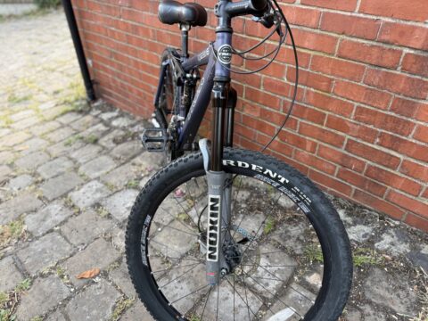 Trek remedy 6 full suspension MTB mountain bike 20” for sale in Oldham, Greater Manchester by Luky_98 on SHIFTA marketplace. Top quality second-hand bikes online.
