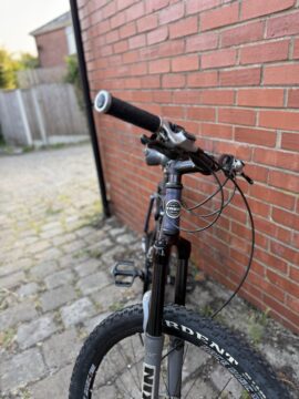 Trek remedy 6 full suspension MTB mountain bike 20” for sale in Oldham, Greater Manchester by Luky_98 on SHIFTA marketplace. Top quality second-hand bikes online.