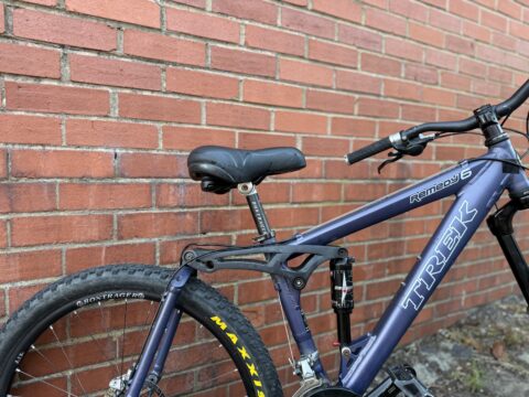 Trek remedy 6 full suspension MTB mountain bike 20” for sale in Oldham, Greater Manchester by Luky_98 on SHIFTA marketplace. Top quality second-hand bikes online.
