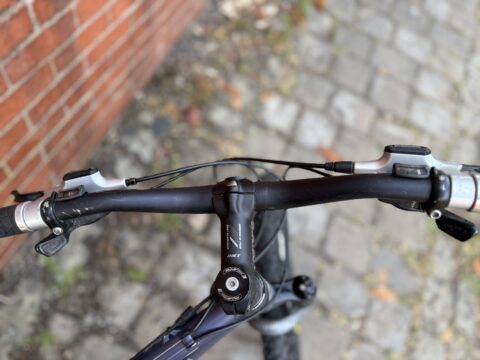 Trek remedy 6 full suspension MTB mountain bike 20” for sale in Oldham, Greater Manchester by Luky_98 on SHIFTA marketplace. Top quality second-hand bikes online.