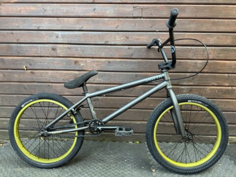 WeThePeople Justice Custom 20" BMX – Salt / Eclat – Serviced & Ready to Ride for sale in Woking by T77BMX on SHIFTA marketplace. Top quality second-hand bikes online.