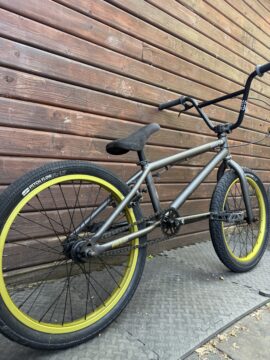 WeThePeople Justice Custom 20" BMX – Salt / Eclat – Serviced & Ready to Ride for sale in Woking by T77BMX on SHIFTA marketplace. Top quality second-hand bikes online.