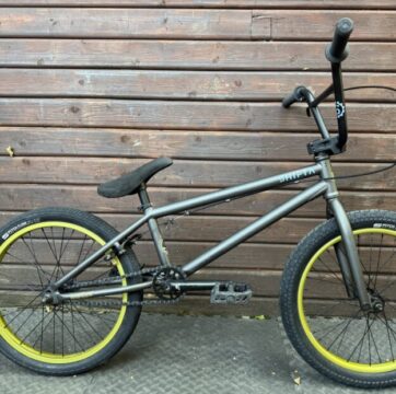 WeThePeople Justice Custom 20" BMX – Salt / Eclat – Serviced & Ready to Ride for sale in Woking by T77BMX on SHIFTA marketplace. Top quality second-hand bikes online.
