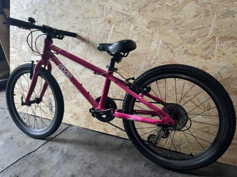 Frog 52 Kids Bike – Pink - Grade C for sale in Yorkshire and The Humber by Club Bikes on SHIFTA marketplace. Top quality second-hand bikes online.