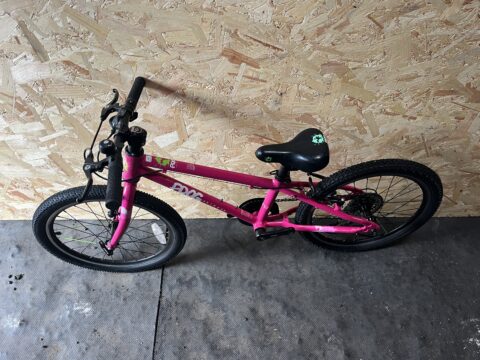 Frog 52 Kids Bike – Pink - Grade C for sale in Yorkshire and The Humber by Club Bikes on SHIFTA marketplace. Top quality second-hand bikes online.