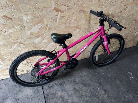 Frog 52 Kids Bike – Pink - Grade C for sale in Yorkshire and The Humber by Club Bikes on SHIFTA marketplace. Top quality second-hand bikes online.