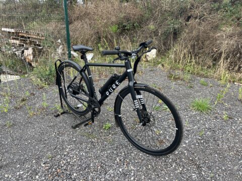 Pure Flux One Electric Bike – 21” Frame – 250W, Belt Drive & Disc Brakes for sale in Yorkshire and The Humber by SHIFTA Verified on SHIFTA marketplace. Top quality second-hand bikes online.