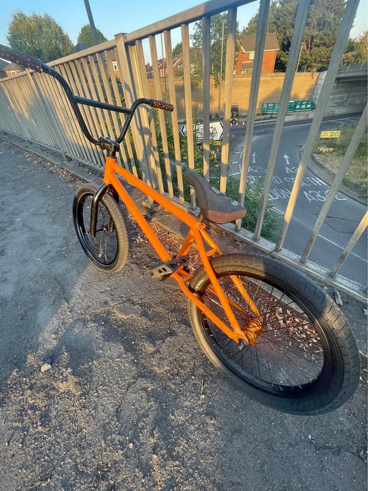 Amity Zenta 2 BMX – Rare Flat Orange – Full Chromoly - SHIFTA BIKE