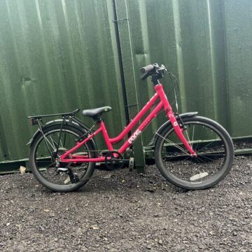 Frog 53 City Hybrid Kids Bike – Pink - GRADE B for sale in Yorkshire and The Humber by Bike Club on SHIFTA marketplace. Top quality second-hand bikes online.