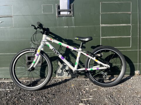 Frog 53 Kids Bike – White Spotty - Grade B for sale in Yorkshire and The Humber by Bike Club on SHIFTA marketplace. Top quality second-hand bikes online.