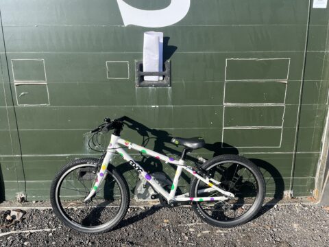 Frog 53 Kids Bike – White Spotty - Grade B for sale in Yorkshire and The Humber by Bike Club on SHIFTA marketplace. Top quality second-hand bikes online.