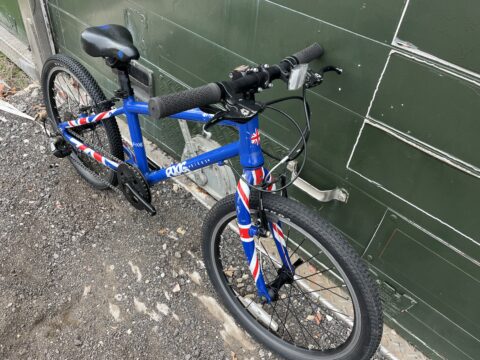 Frog 55 Kids Bike – Blue, Union Jack - Grade C for sale in Yorkshire and The Humber by Bike Club on SHIFTA marketplace. Top quality second-hand bikes online.