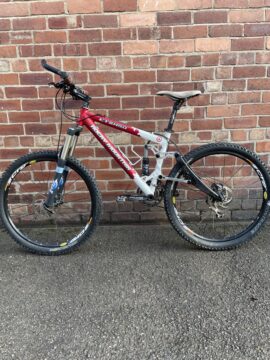 Rocky Mountain ETSX50 - Early 2000’s full suspension mountain bike for sale in York, North Yorkshire by Recycle York on SHIFTA marketplace. Top quality second-hand bikes online.