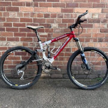 Rocky Mountain ETSX50 - Early 2000’s full suspension mountain bike for sale in York, North Yorkshire by Recycle York on SHIFTA marketplace. Top quality second-hand bikes online.
