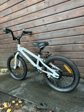 RoyalBaby Freestyle 20" Kids BMX Style Bike – White – Excellent Condition for sale in Woking by T77BMX on SHIFTA marketplace. Top quality second-hand bikes online.