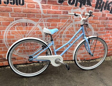TEENS PENDLETON TRADITIONAL STYLE BIKE 14” ALLOY FRAME £70 for sale in York by York bikes on SHIFTA marketplace. Top quality second-hand bikes online.